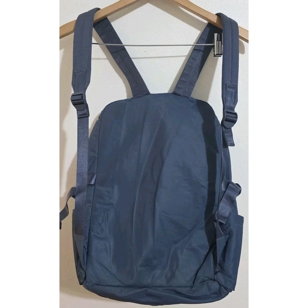 EUC LULULEMON‎ Crew Full Size Backpack Navy Blue Purse Bag Bear